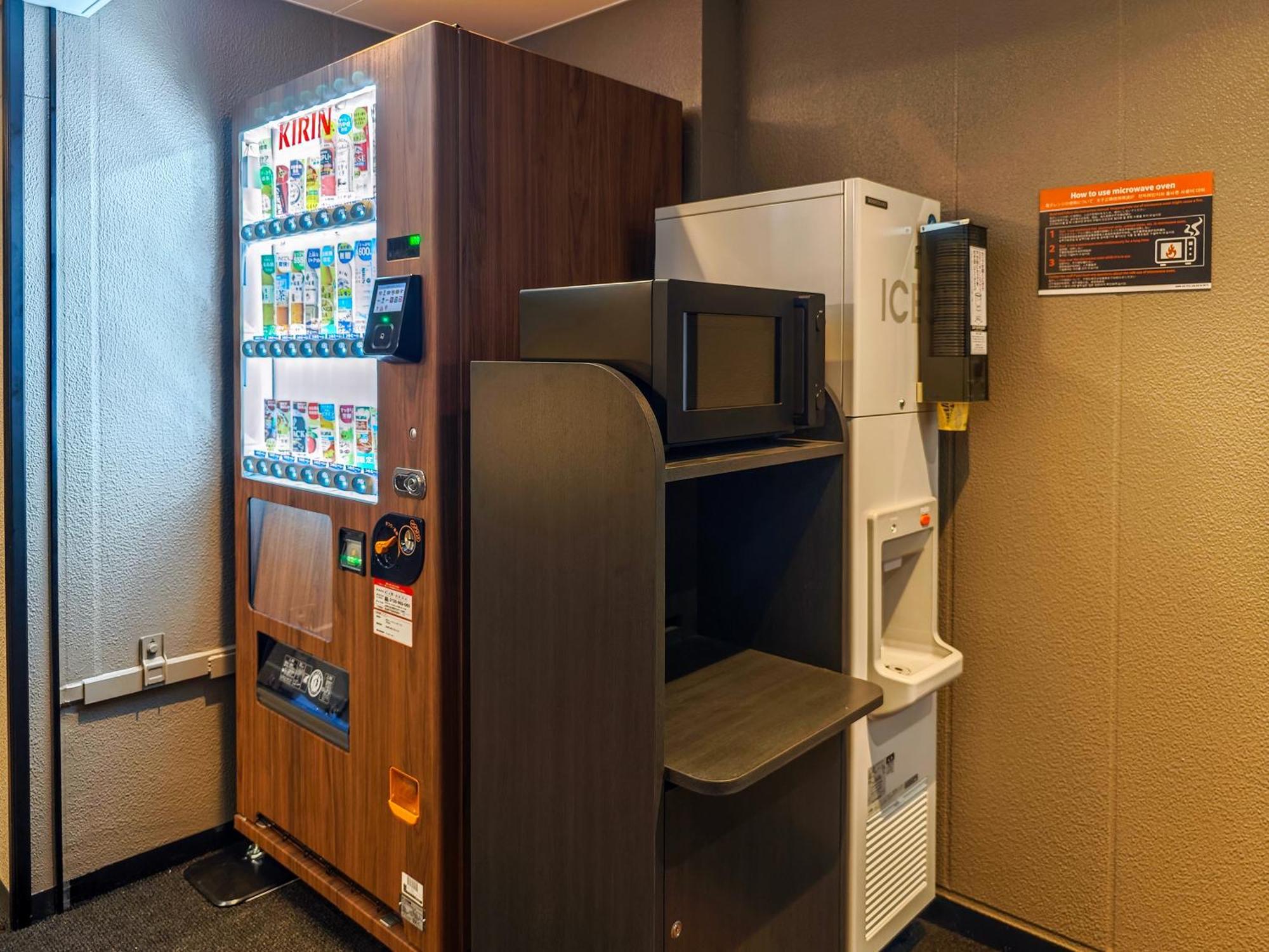 Apa Hotel Akihabarasuehirocho Ekimae -Electric Town- โตเกียว ภายนอก รูปภาพ